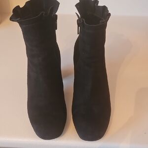 Elegant Black Women's Ankle Boots Size 39